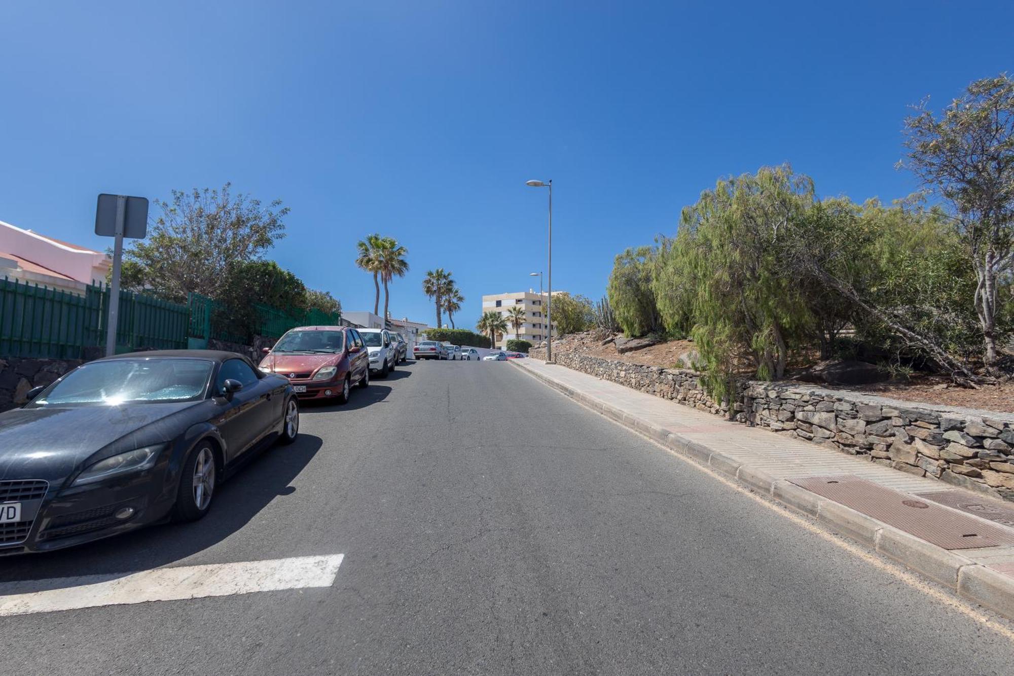 Playa Del Aguila Con Terraza Solarium Appartement *